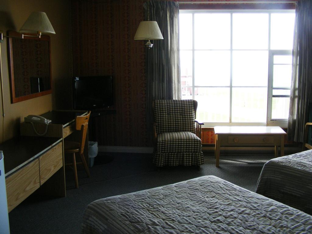 Hotel Motel Bon Accueil Riviere-la-Madeleine Room photo